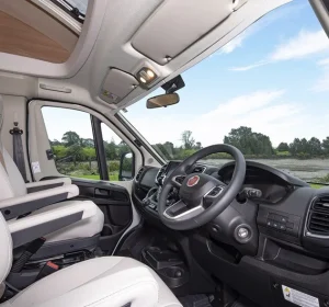 Burstner TD 690G Interior dash